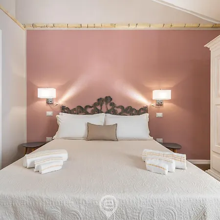 Promenade Boutique - City Centre * Cagliari